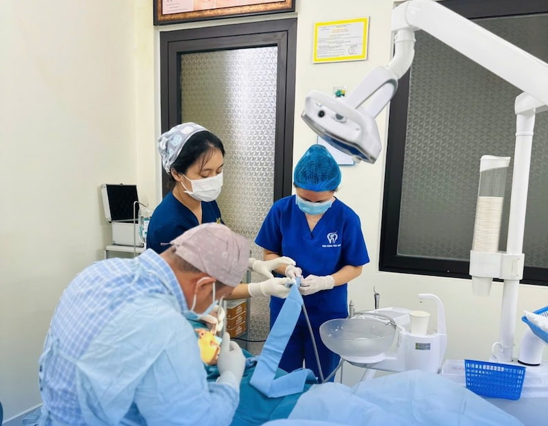 TOP 5 nha khoa bọc răng sứ Vũng Tàu nổi bật về chất lượng Hệ thống trang thiết bị tại Việt Đức đầu tư đồng bộ nhập khẩu chính hãng