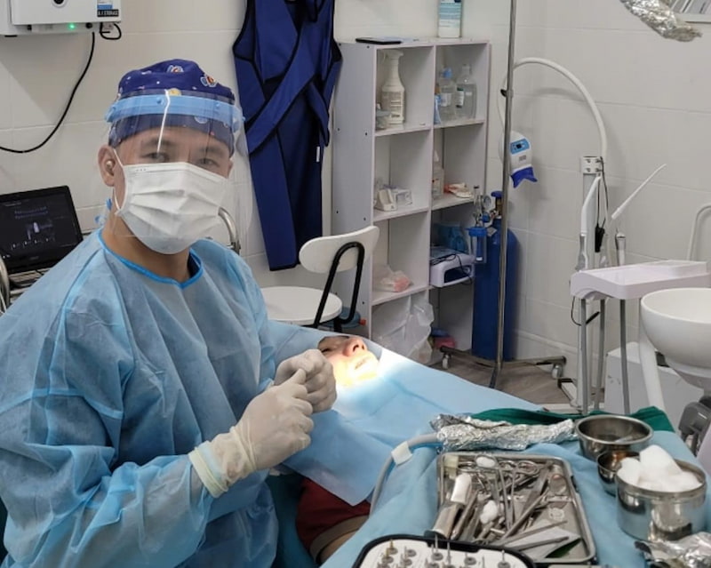 Review TOP nha khoa ở Hoàng Quốc Việt người dân tin chọn Nha khoa được trực tiếp BS CKI Vương Đức Hưng dẫn dắt