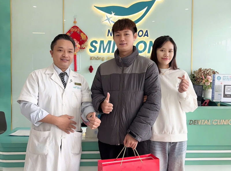 Chữa viêm nha chu ở đâu tốt và uy tín tại Hà Nội? Smile One phát triển theo chuẩn quốc tế cùng đội ngũ bác sĩ đào tạo chuyên sâu