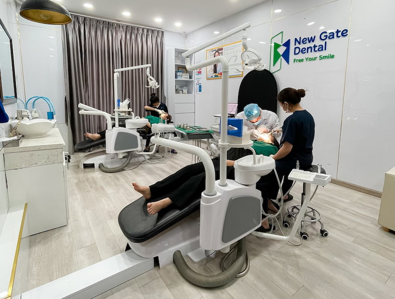 TOP 5 nha khoa ở quận 1 uy tín có bác sĩ giỏi và dịch vụ chất lượng Bác sĩ New Gate là những chuyên gia giỏi, có đầy đủ bằng cấp chứng chỉ