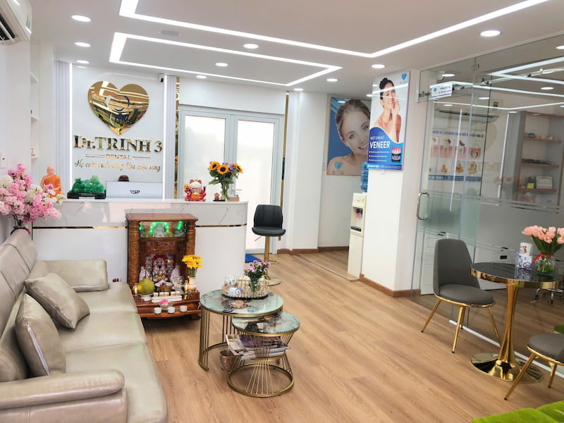 Tổng hợp địa chỉ nha khoa ở quận 12 uy tín không nên bỏ qua Dr.Trinh 3 làm việc bám sát triết lý điều trị bảo tồn