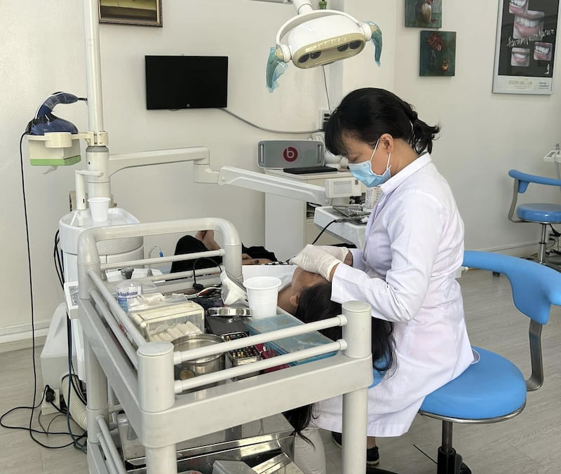 Review top 5 nha khoa ở quận 4 TP.HCM dịch vụ uy tín hiện nay Nha khoa Khánh An có chuyên môn vững xử lý các ca từ cơ bản đến phức tạp