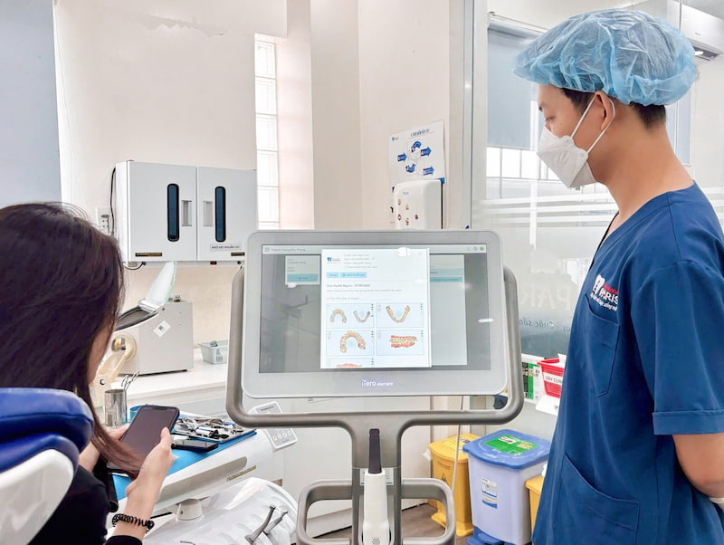 Review nha khoa ở quận Tân Bình được khách hàng tin chọn Paris nổi bật ở chiến lược chuyển giao công nghệ và quy trình điều trị từ Pháp