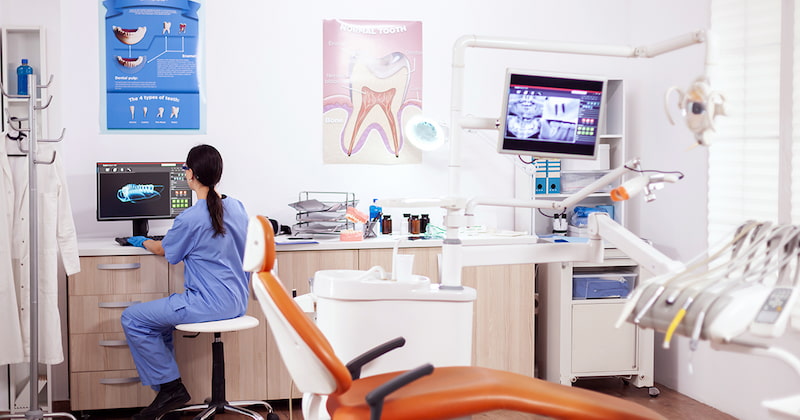 Chi tiết về CRM nha khoa tối ưu quy trình và tăng doanh thu CRM giúp phòng khám giải quyết các vấn đề cốt lõi trong vận hành