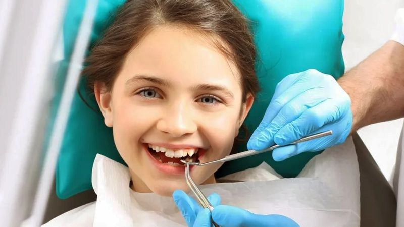 17 tuổi nhổ răng có mọc lại không? Trường hợp nào có thể mọc lại 17 tuổi nhổ răng không thể mọc lại tự nhiên