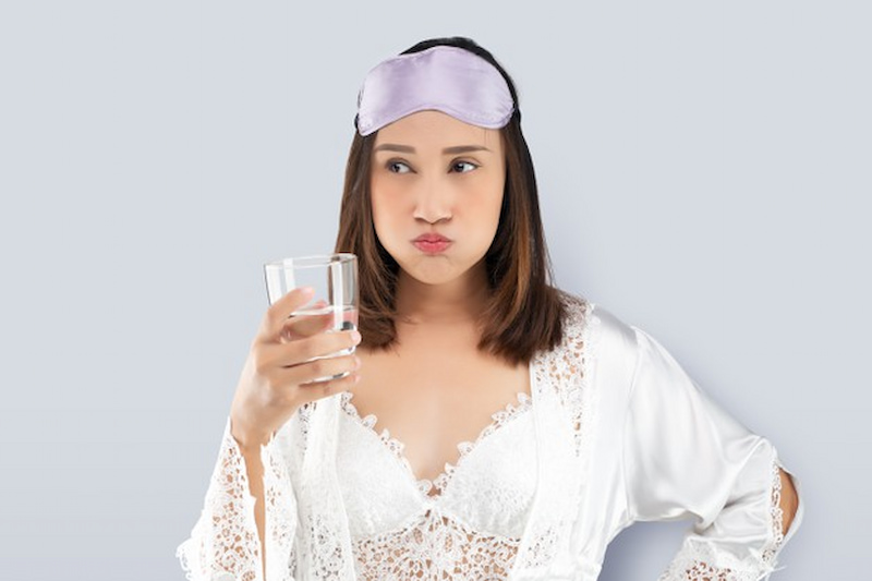 Nhổ răng khôn bị hôi miệng: Nguyên nhân và cách phòng ngừa Khi bị hôi miệng sau nhổ răng khôn bạn cần súc miệng bằng nước muối sinh lý