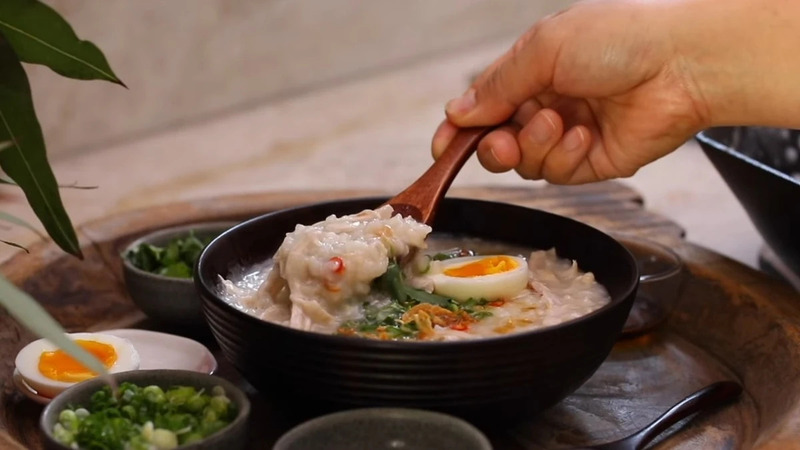 Sau khi nhổ răng mấy tiếng thì được ăn? Nên ăn gì? Sau nhổ răng bạn nên ưu tiên ăn những món mềm